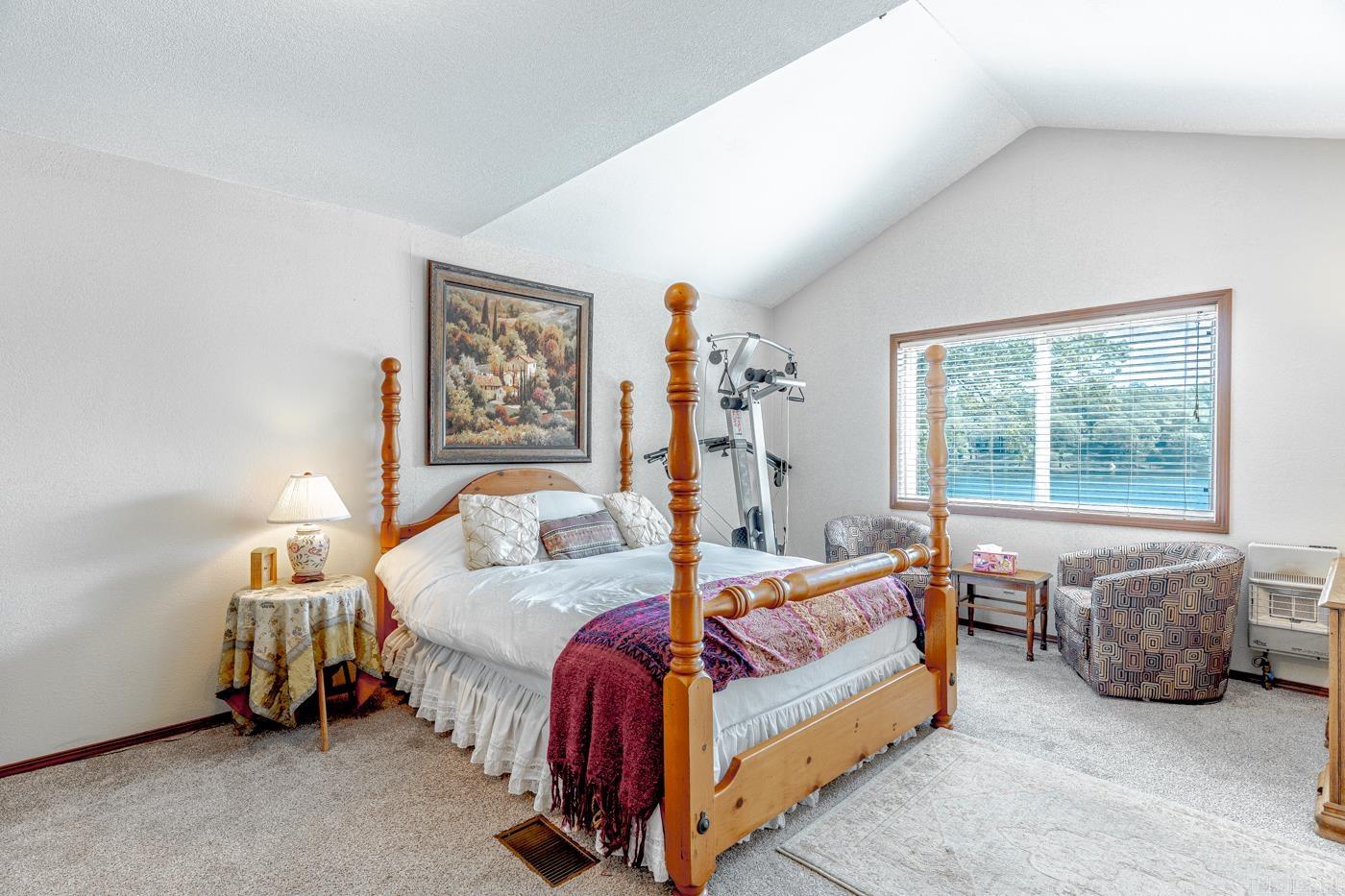 Navajo Third - Residential