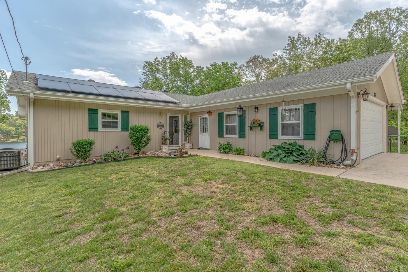 Navajo Third - Residential