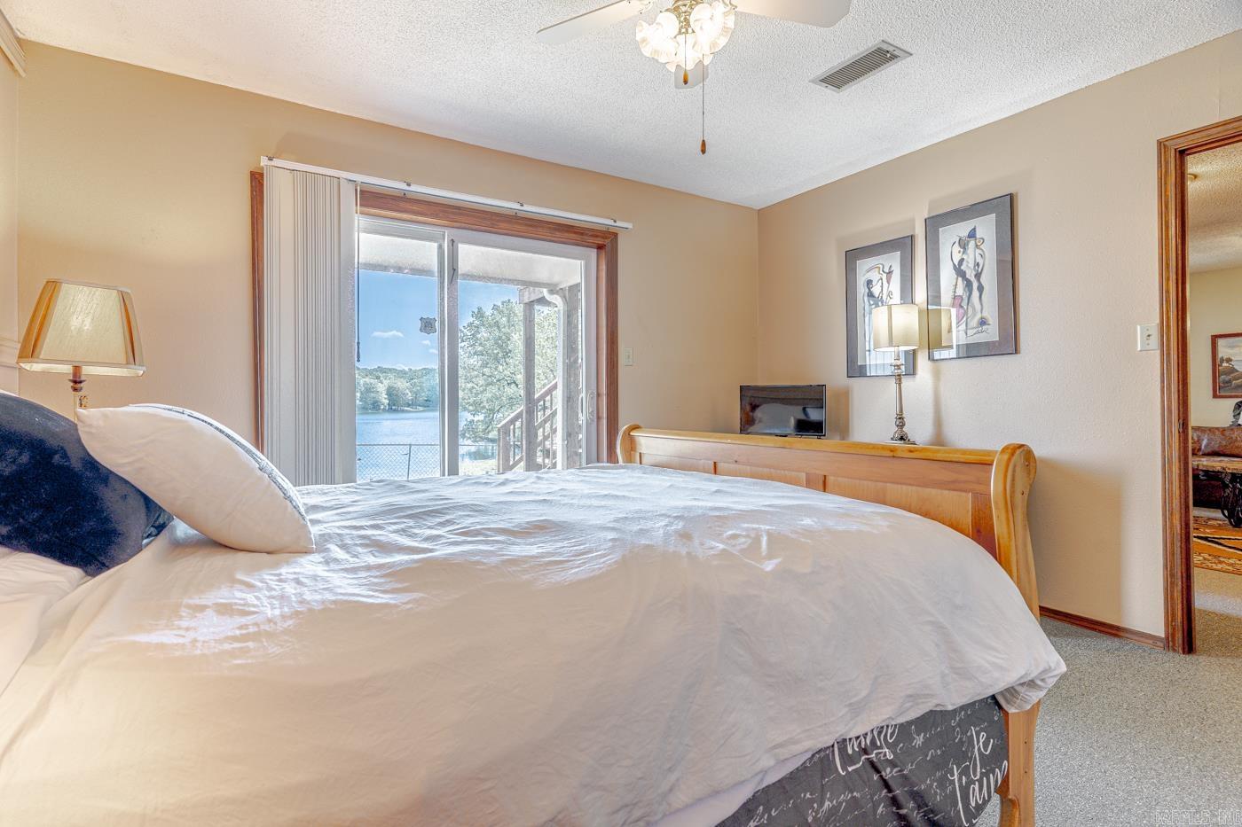 Navajo Third - Residential