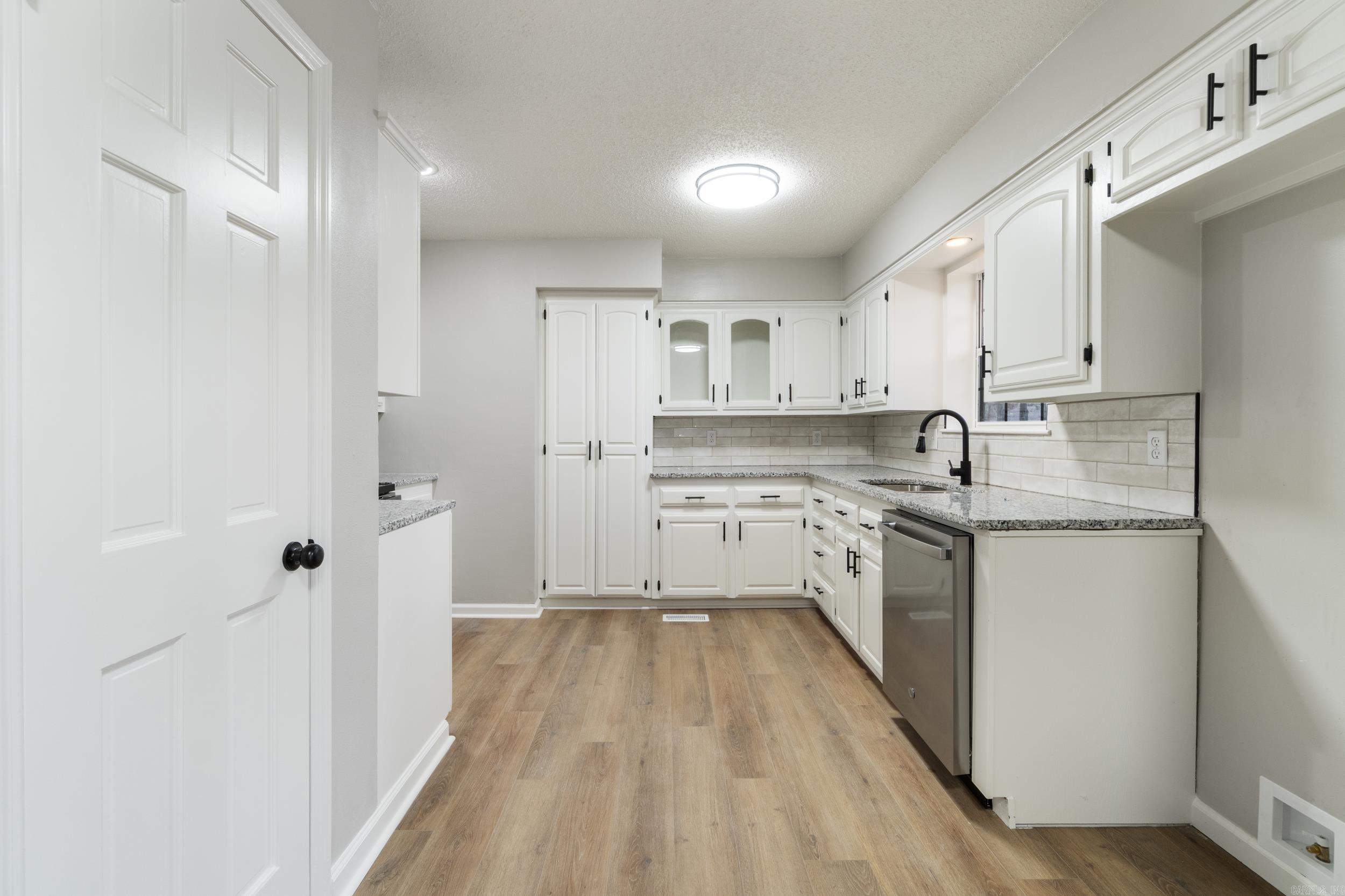 H E & L - Residential