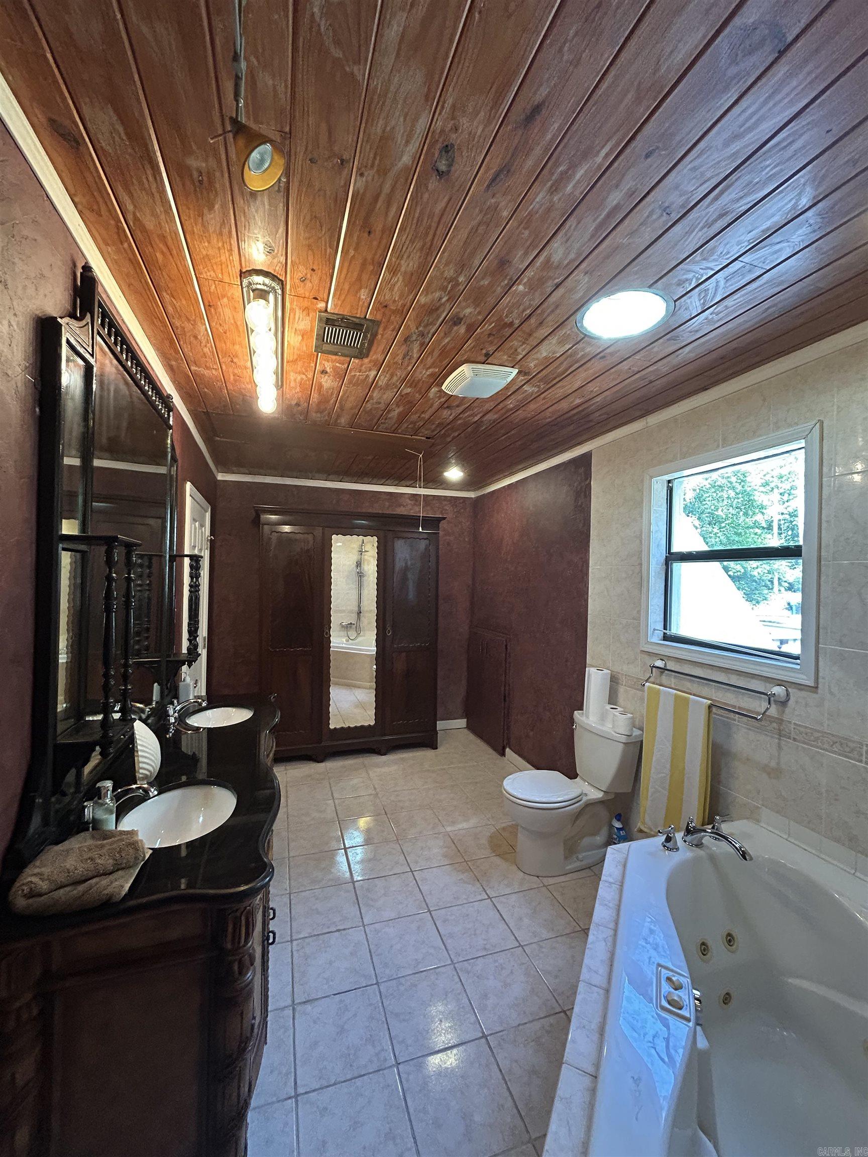 DIAMONDHEAD - Residential Lease