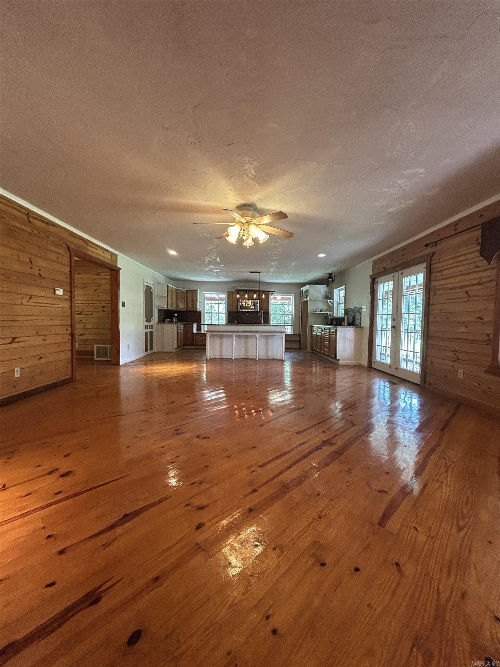 DIAMONDHEAD - Residential Lease