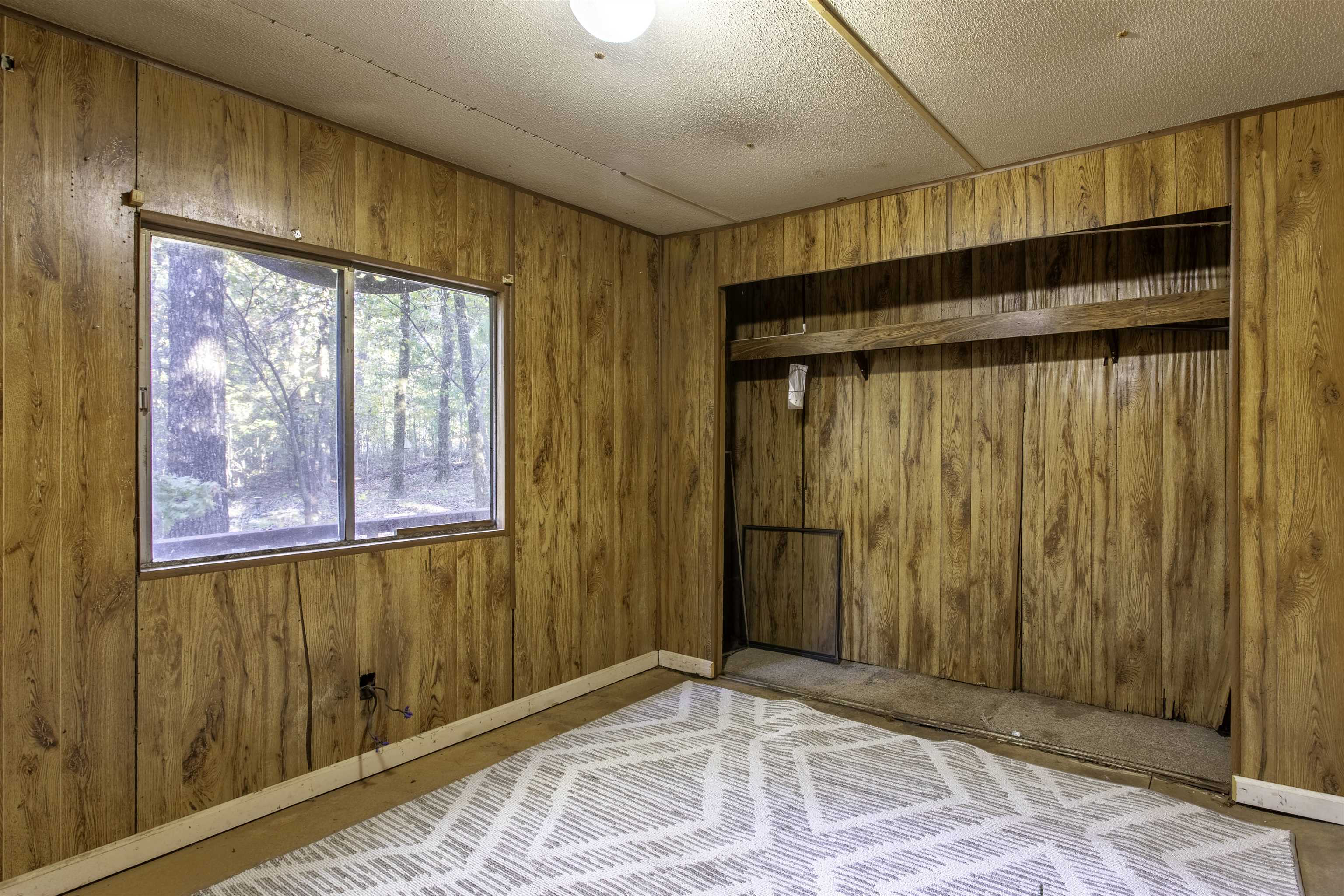 MOUNTAIN VALLEY ESTATES - Residential