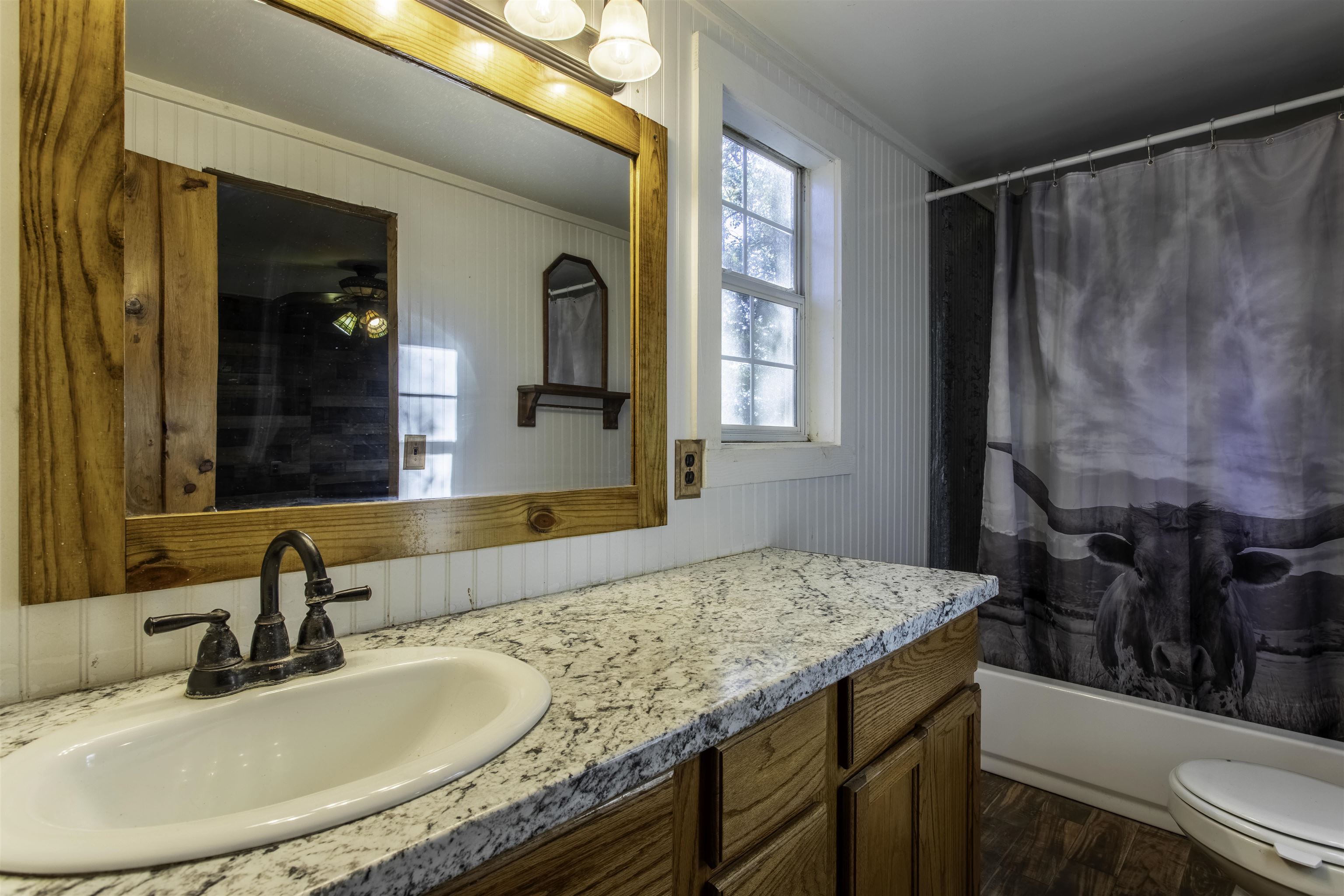 MOUNTAIN VALLEY ESTATES - Residential