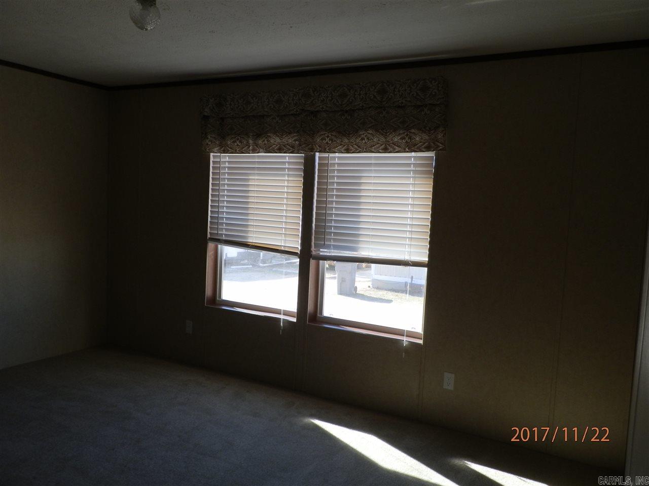 Metes & Bounds - Residential Lease