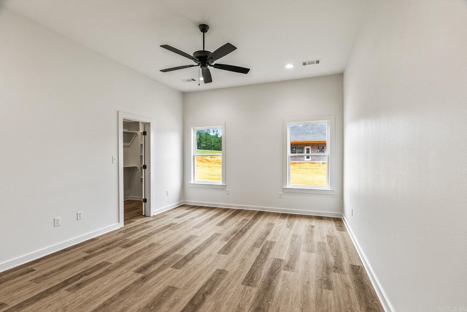 LEWIS COVE - Residential