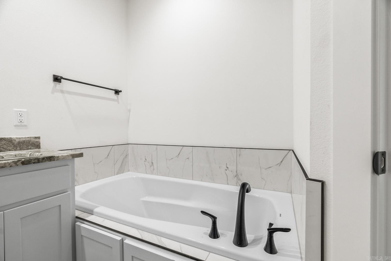 LEWIS COVE - Residential