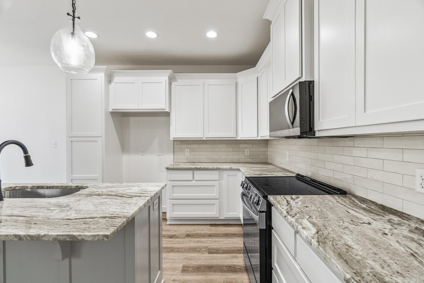 LEWIS COVE - Residential