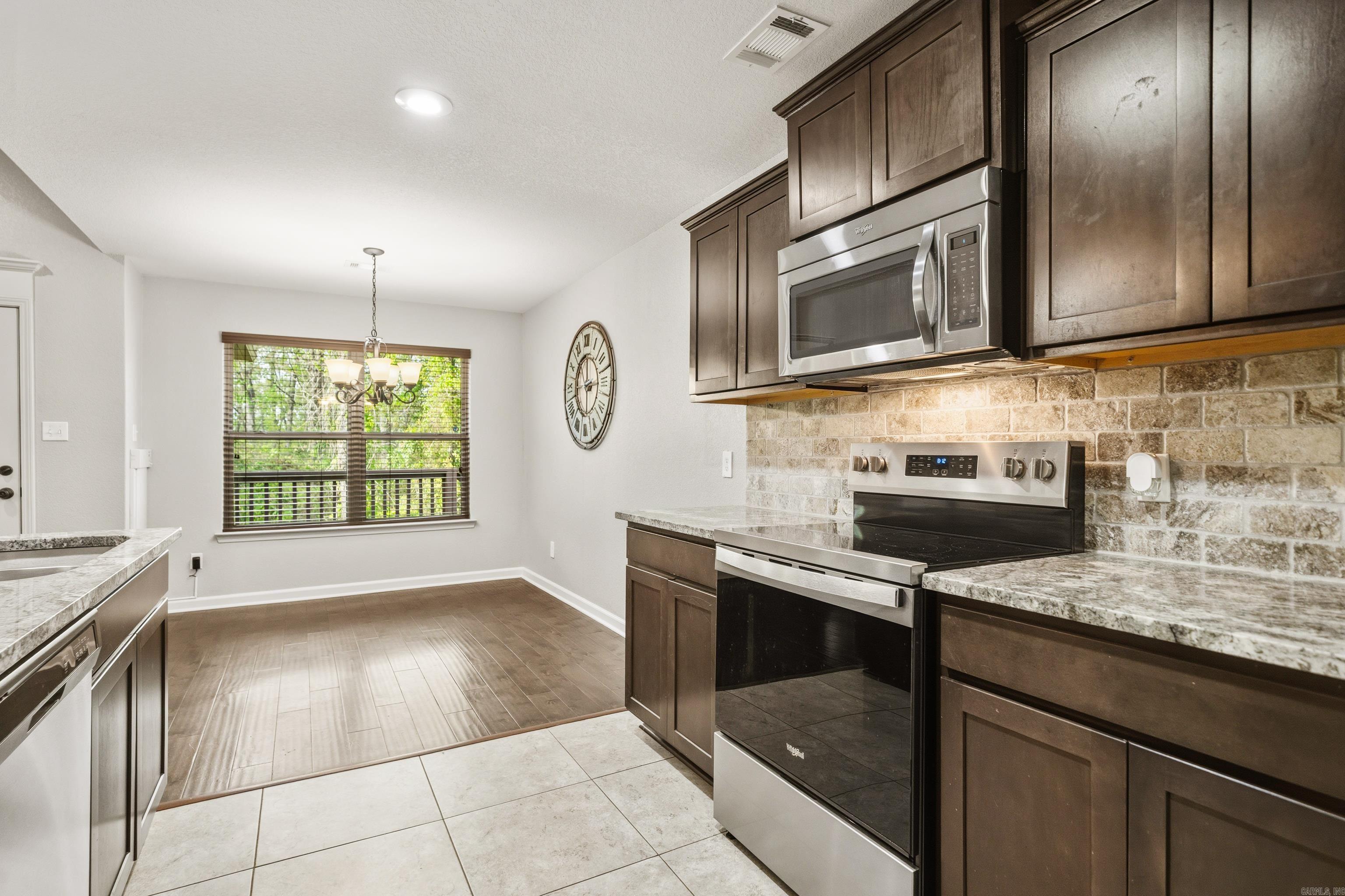 UNPLATTED ACREAGE - Residential