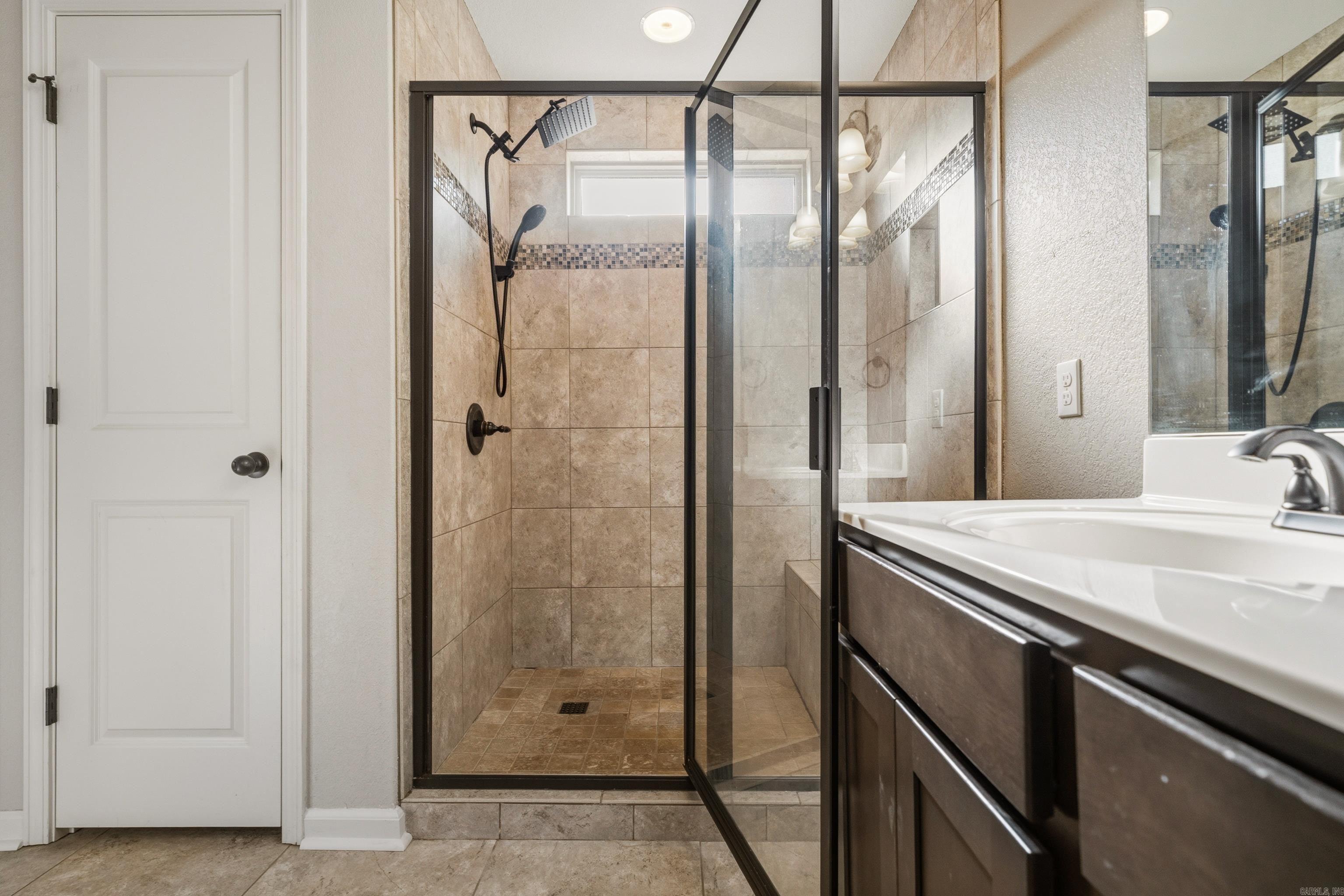 UNPLATTED ACREAGE - Residential