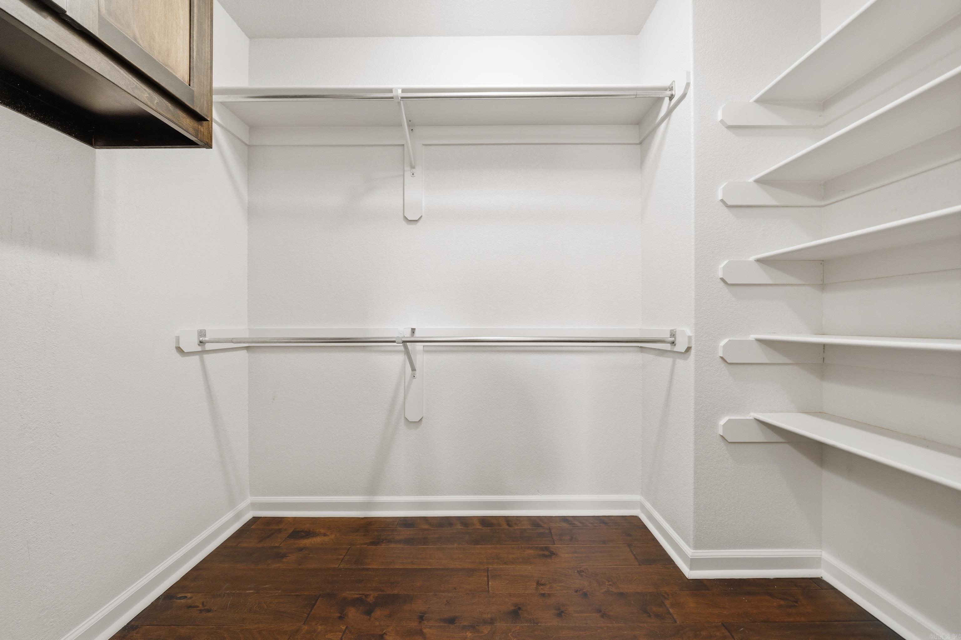 UNPLATTED ACREAGE - Residential