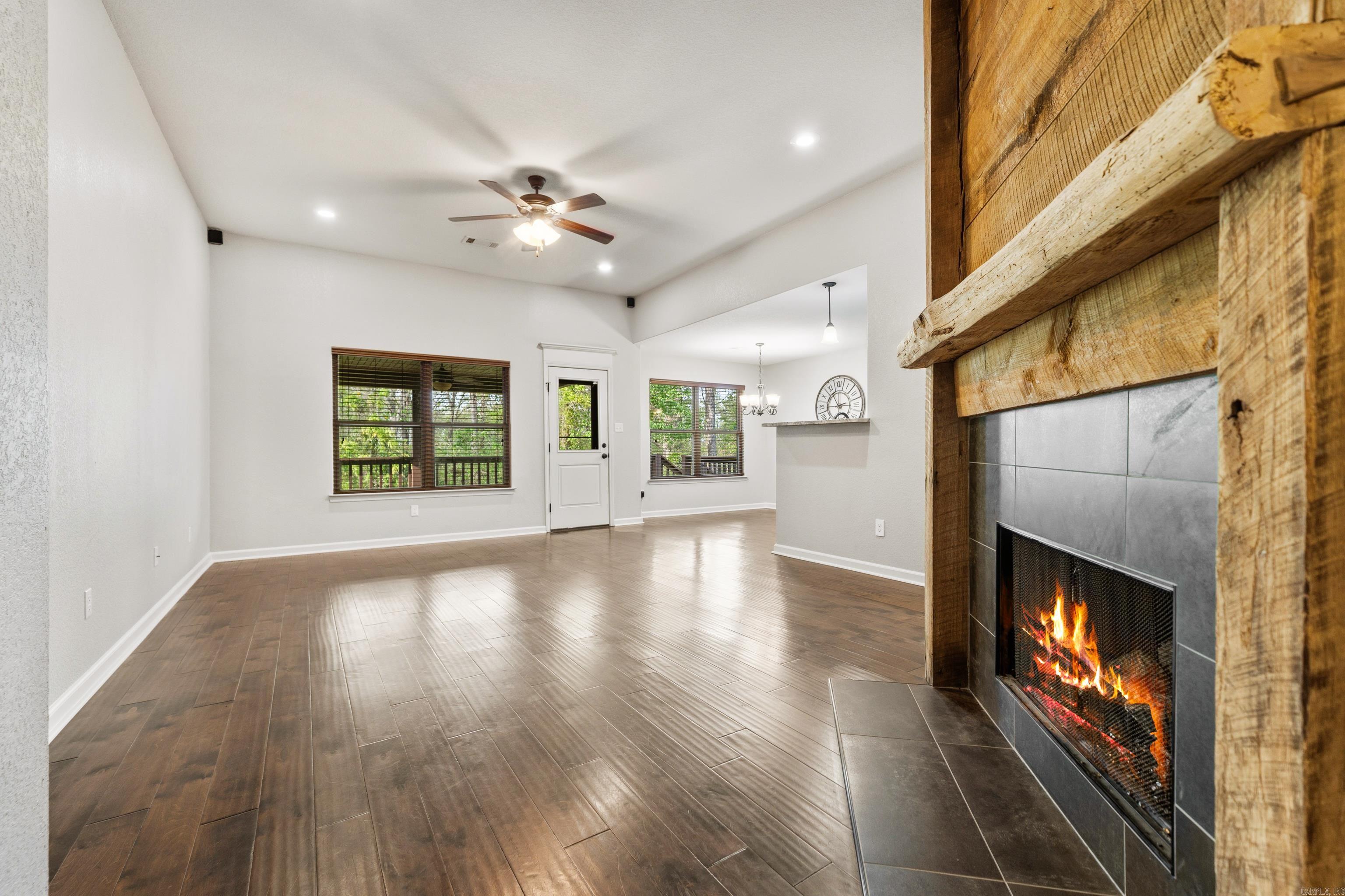 UNPLATTED ACREAGE - Residential