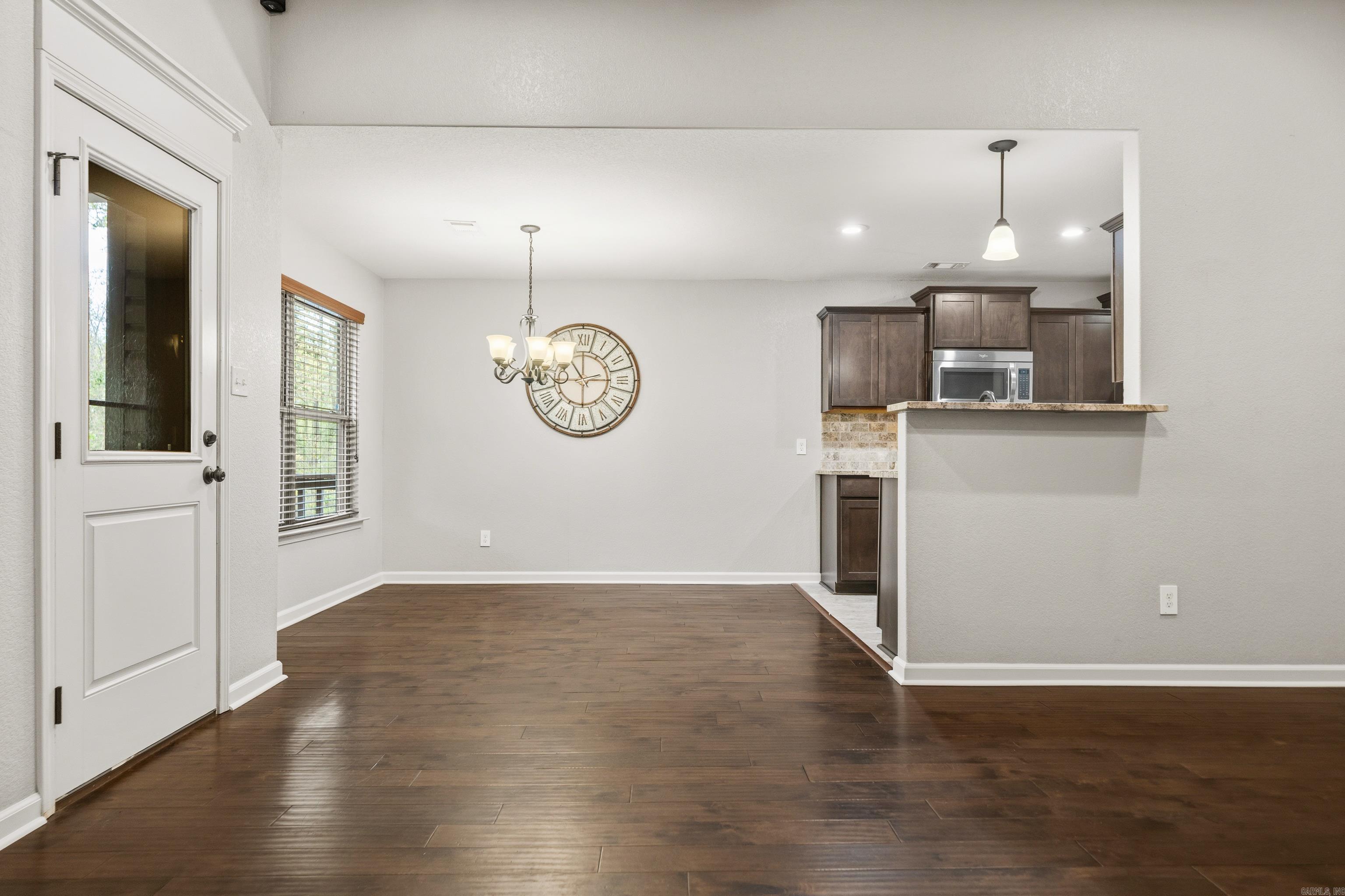 UNPLATTED ACREAGE - Residential