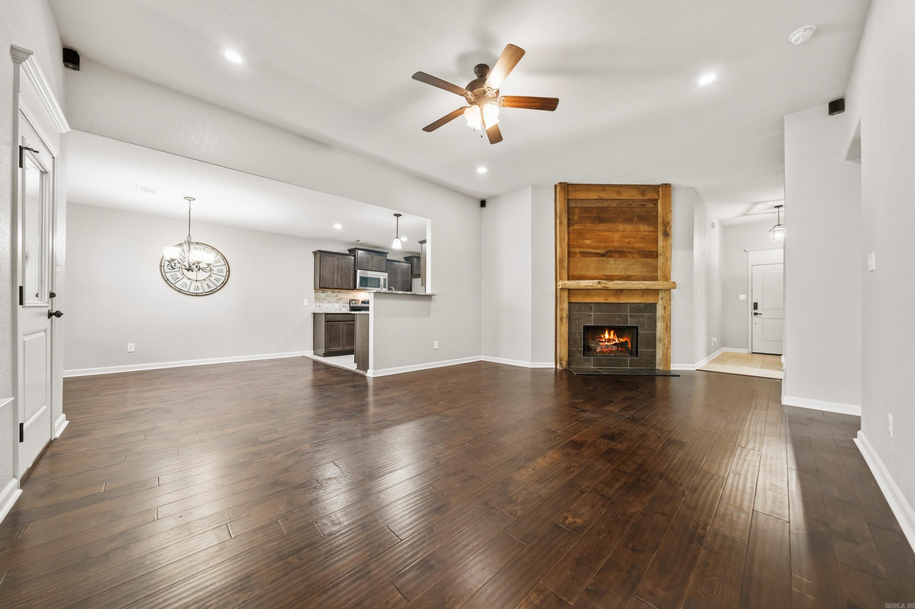 UNPLATTED ACREAGE - Residential