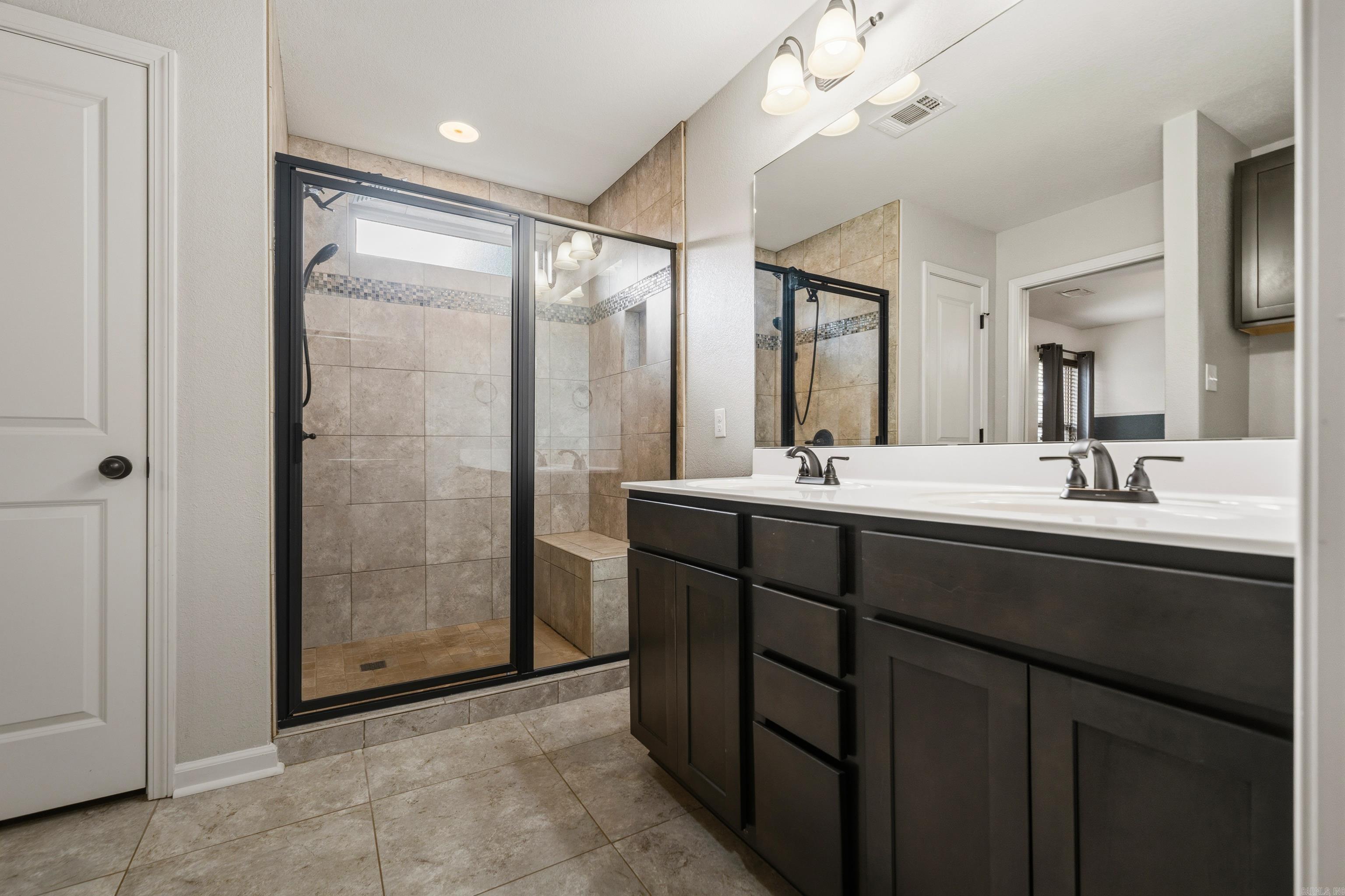 UNPLATTED ACREAGE - Residential