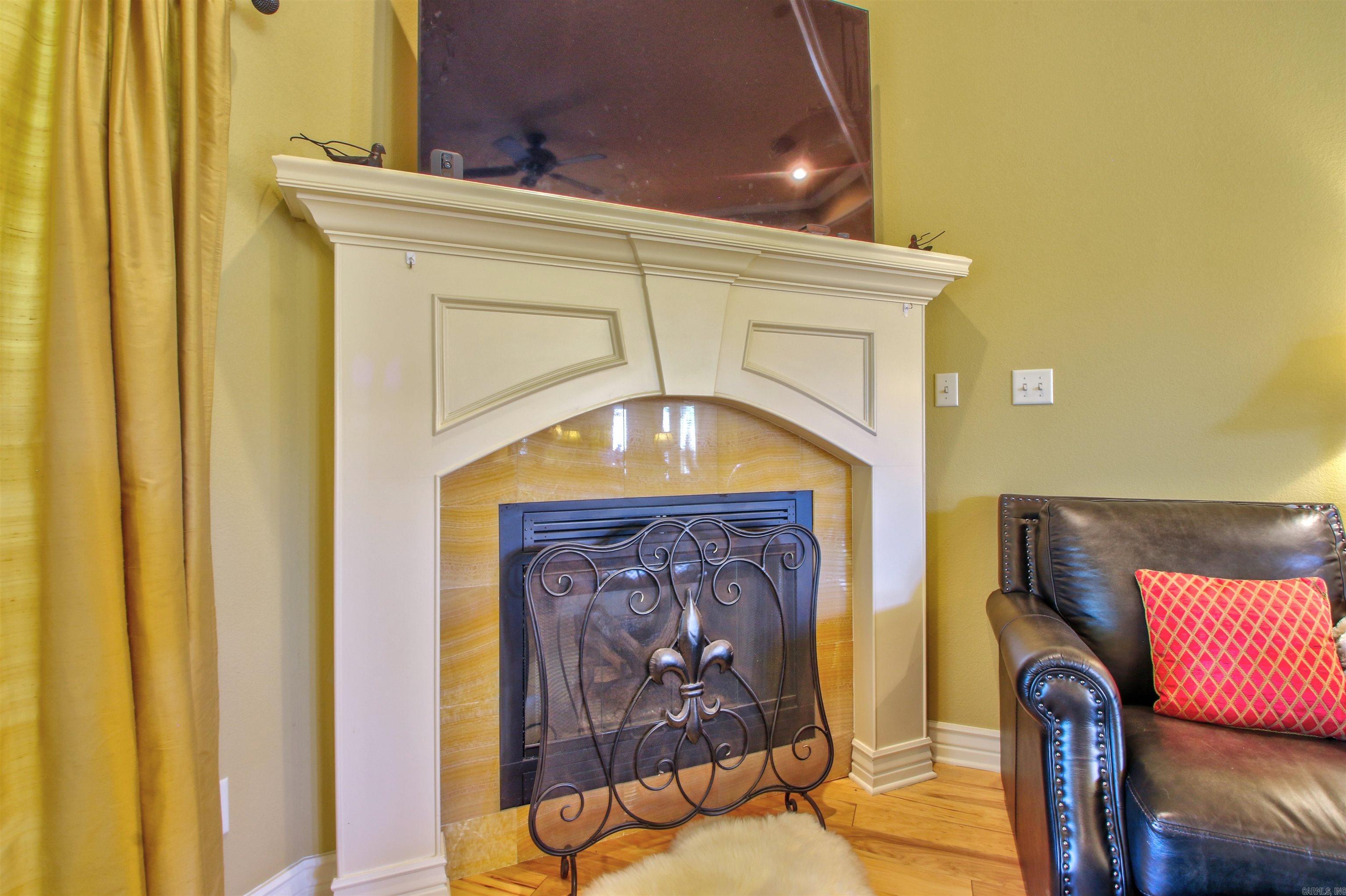 Sterling Oaks - Residential