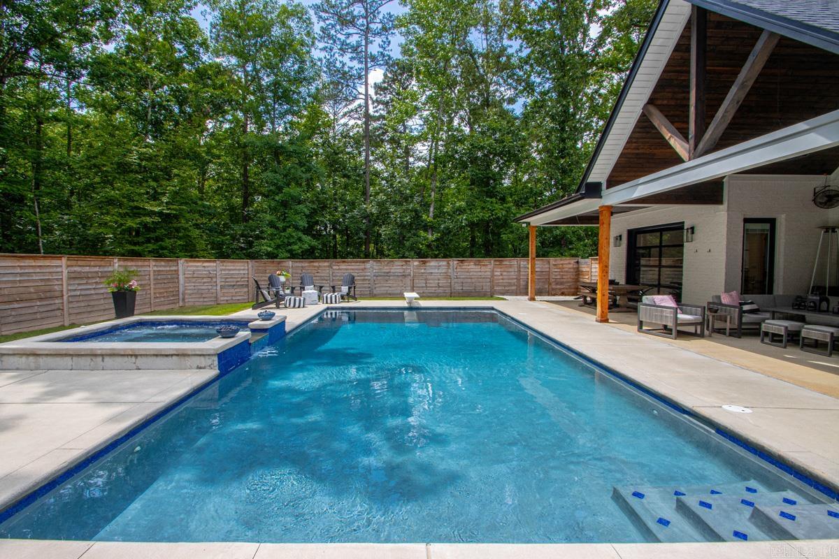 THE WOODLANDS - Residential