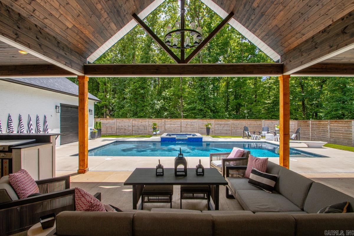 THE WOODLANDS - Residential