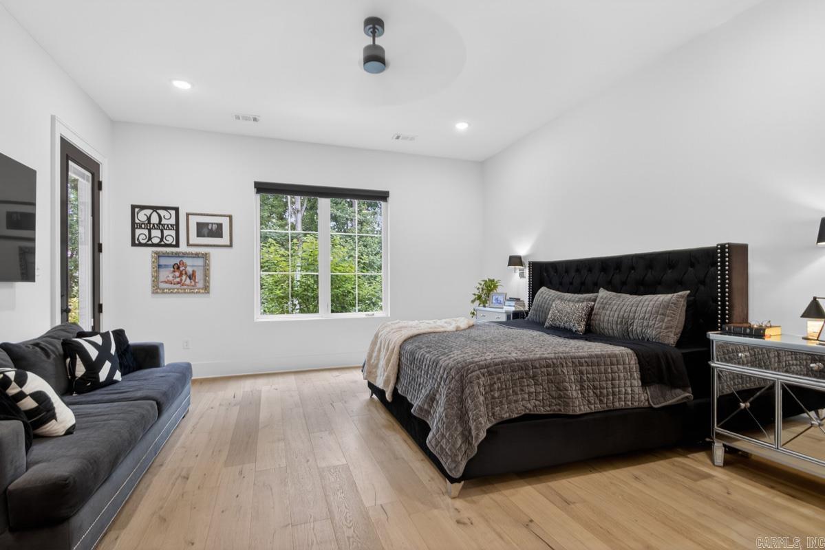 THE WOODLANDS - Residential