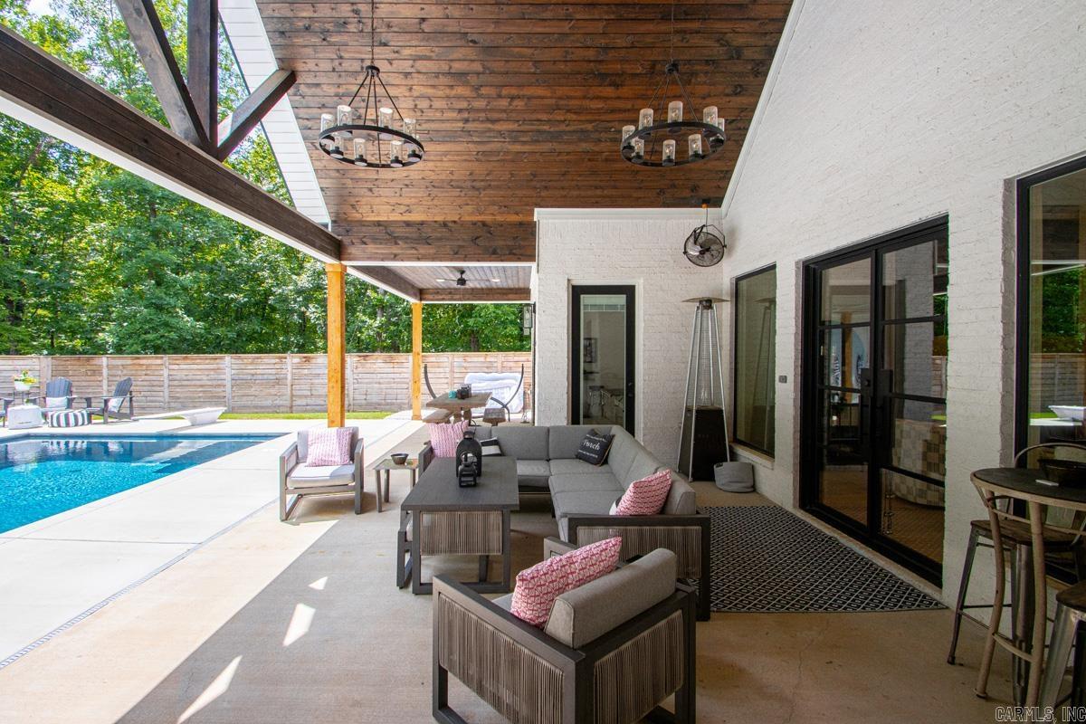 THE WOODLANDS - Residential