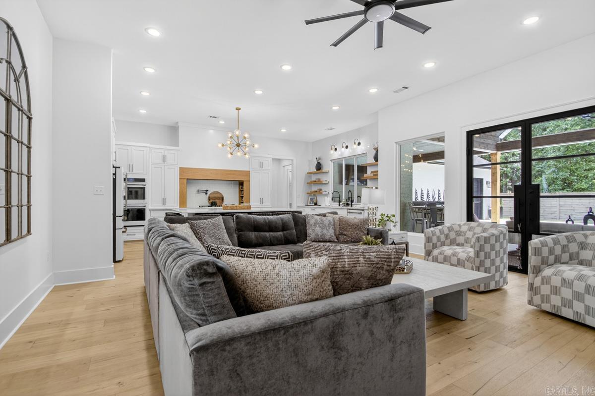THE WOODLANDS - Residential