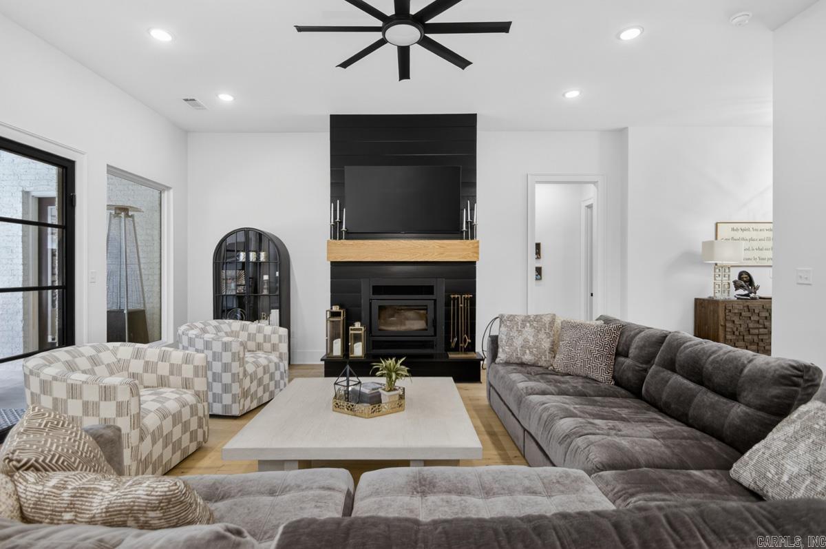 THE WOODLANDS - Residential