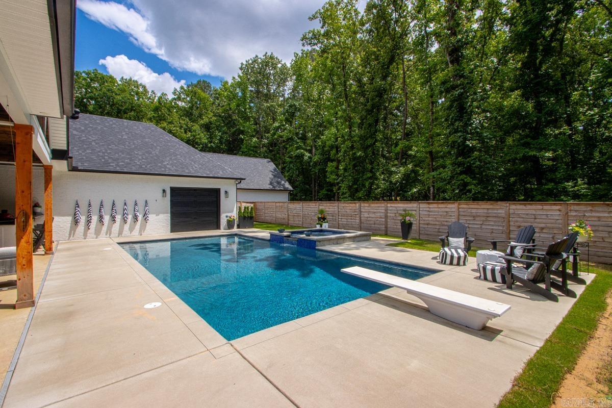 THE WOODLANDS - Residential