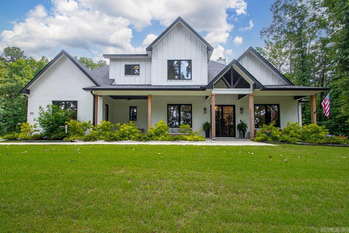 THE WOODLANDS - Residential