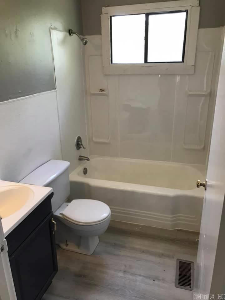 Pfeifer - Residential Lease