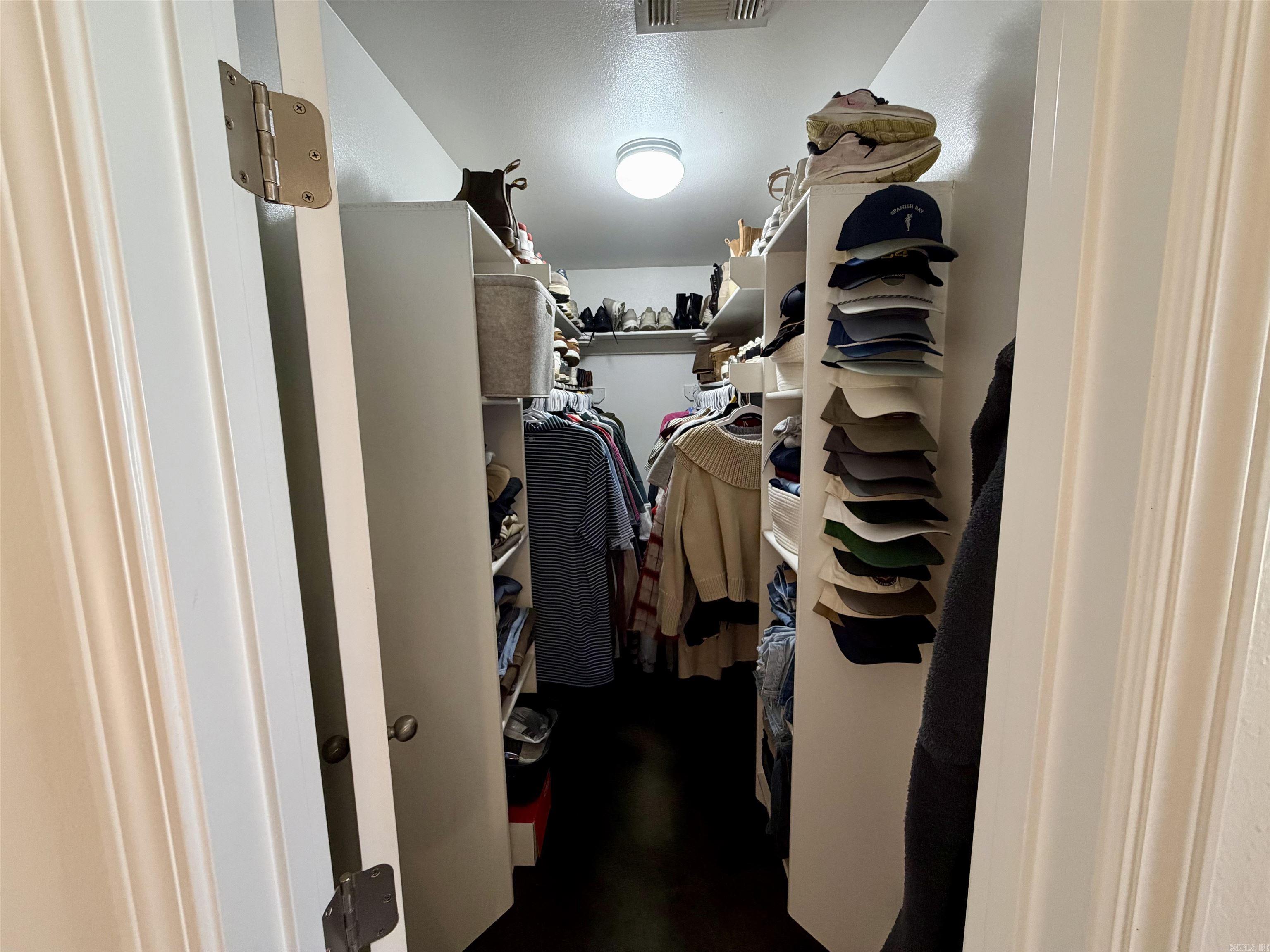 OAKTREE PLACE - Residential