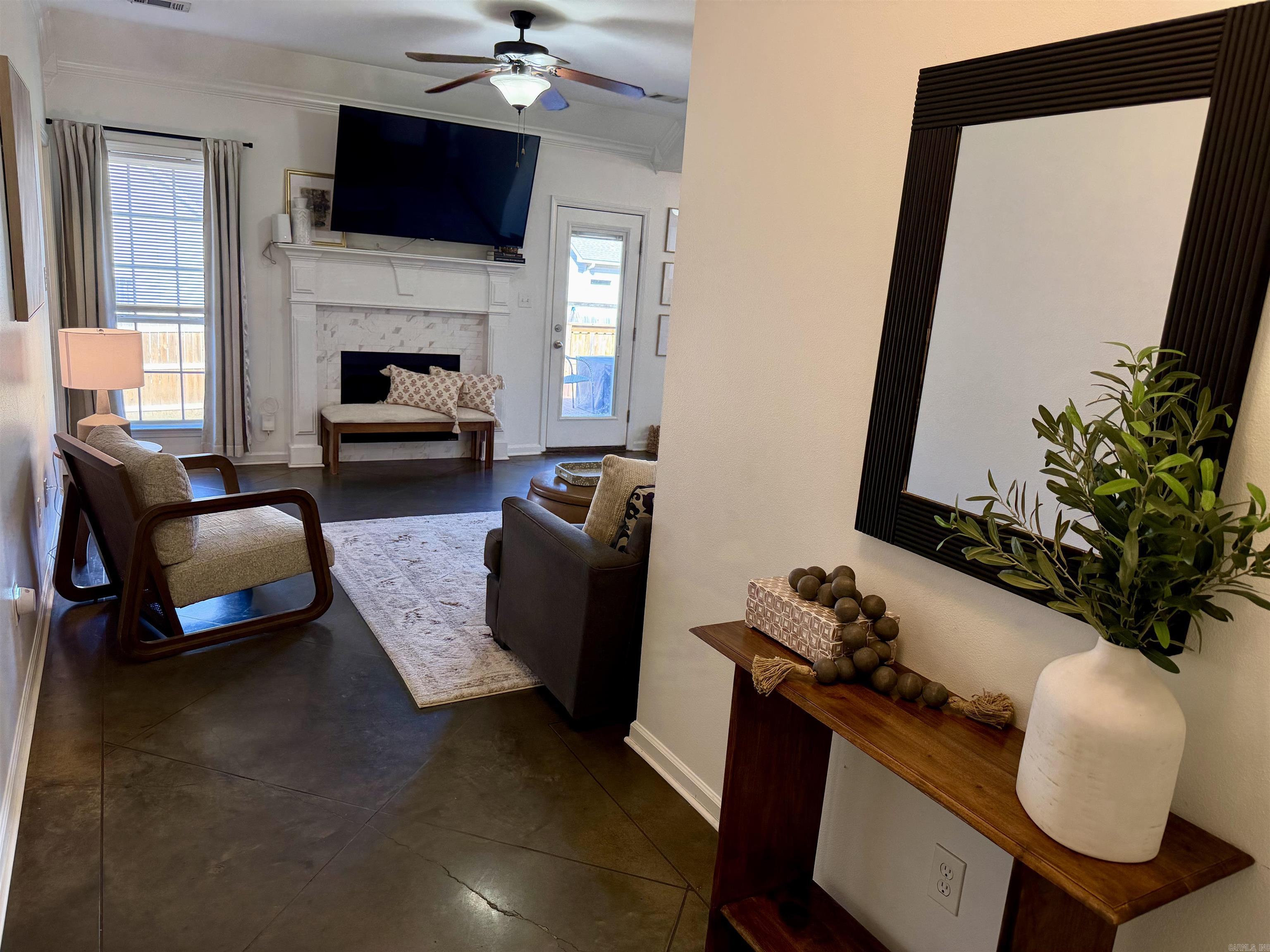 OAKTREE PLACE - Residential