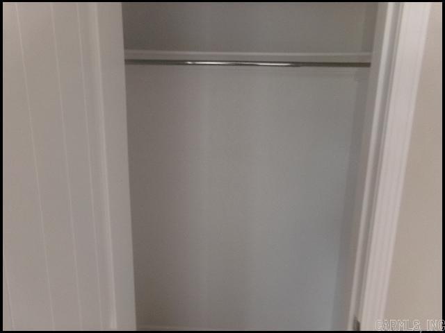 HILLDALE CROSSING - Residential Lease
