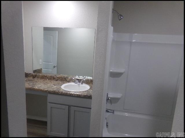 HILLDALE CROSSING - Residential Lease