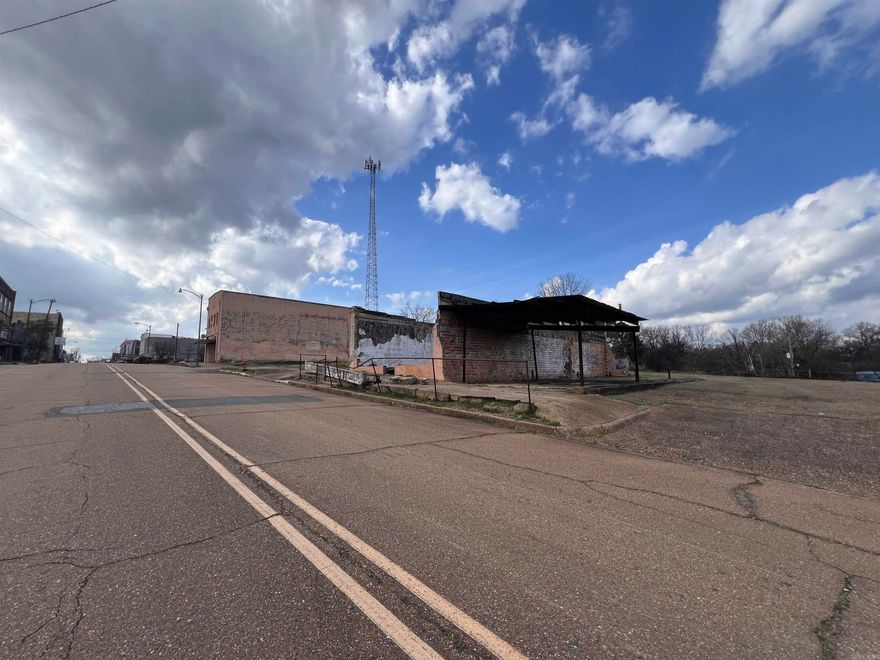 A great downtown lot on the corner that can be endless possibilities. Overlook the river with a prime location!