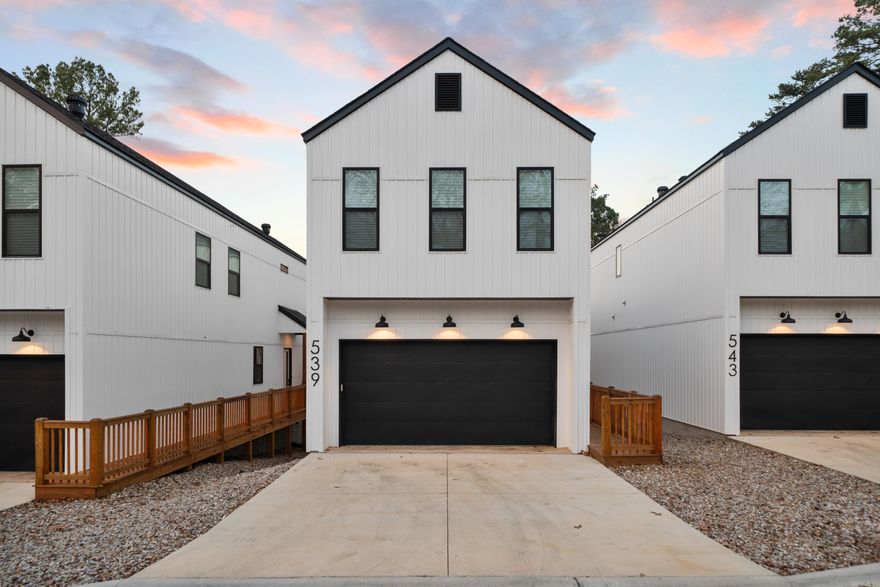 **Stunning Lakefront Retreat at 531 North Shore Dr., Hot Springs, AR 71913** Welcome to your dream getaway on the picturesque shores of Lake Hamilton! This exquisite property offers an unparalleled blend of serenity and luxury, perfect for both relaxation and entertainment. Enjoy panoramic views of Lake Hamilton from nearly every room in the house, creating a tranquil atmosphere that invites you to unwind. The open-concept design features a generous living room with large windows, allowing natural light to flood the space while showcasing the stunning lake scenery. The fully-equipped kitchen boasts stainless steel appliances, quartz countertops, and ample storage, making it a chef's delight for preparing meals and entertaining guests. This home includes multiple well-appointed bedrooms, each designed for comfort, with plush furnishings and beautiful views, ensuring restful nights. Step outside to your private deck, ideal for summer barbecues, morning coffee, or simply soaking up the sun. A well-maintained lawn leads directly to the lake, perfect for swimming, fishing, or boating. Ample parking space, Ideal for both year-round living and seasonal rentals. NO STR RESTRICTIONS.