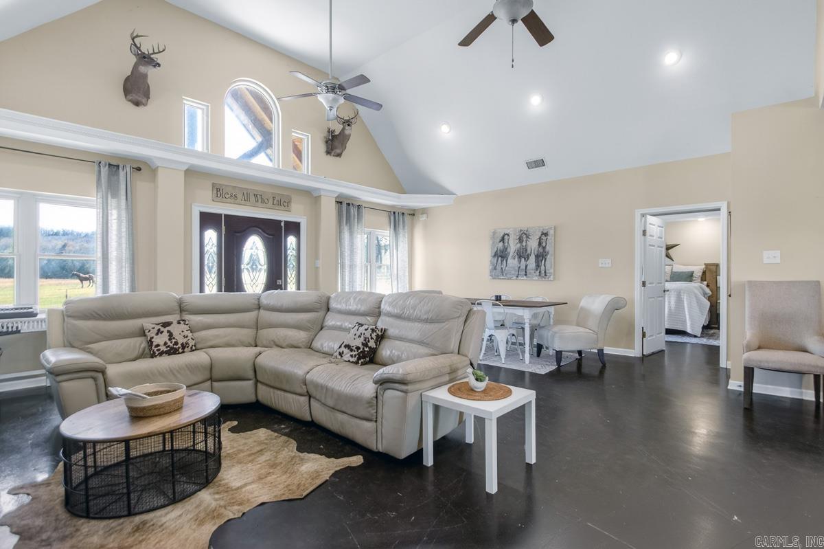 Metes & Bounds - Residential