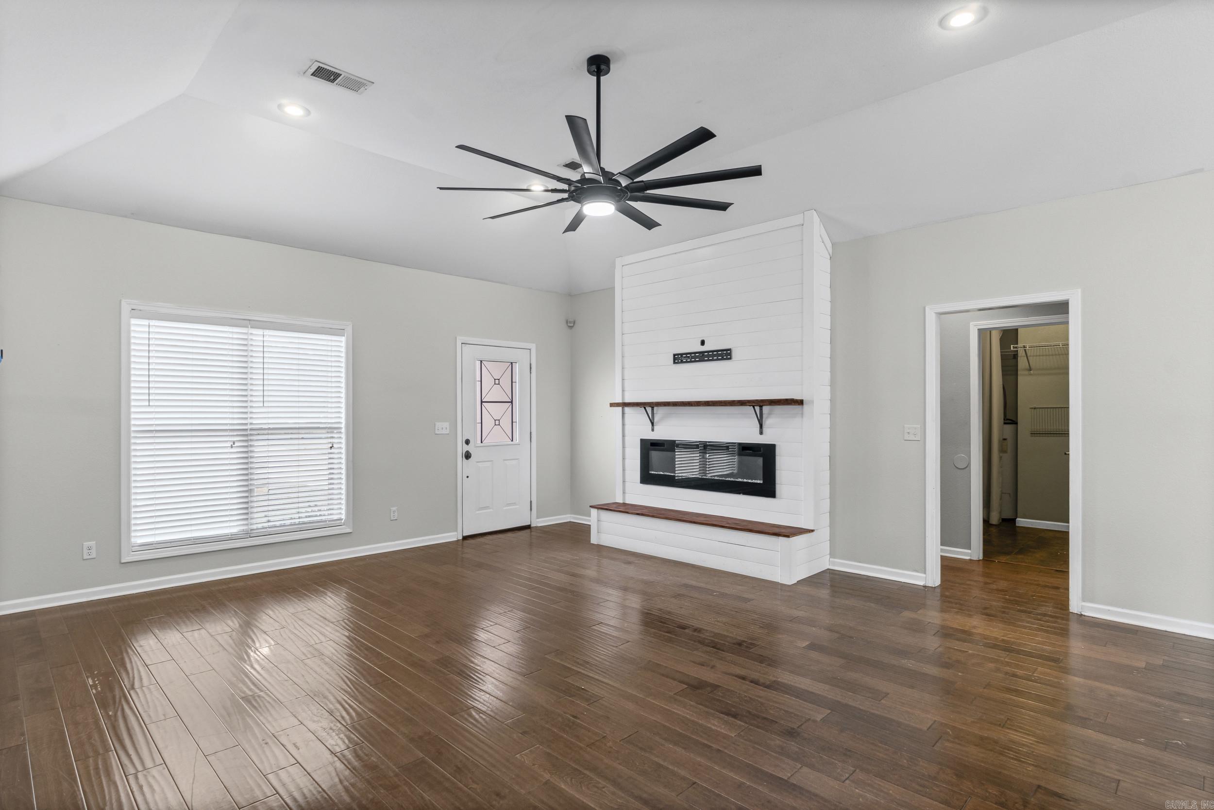 DEER VALLEY SUBDIVISION - Residential