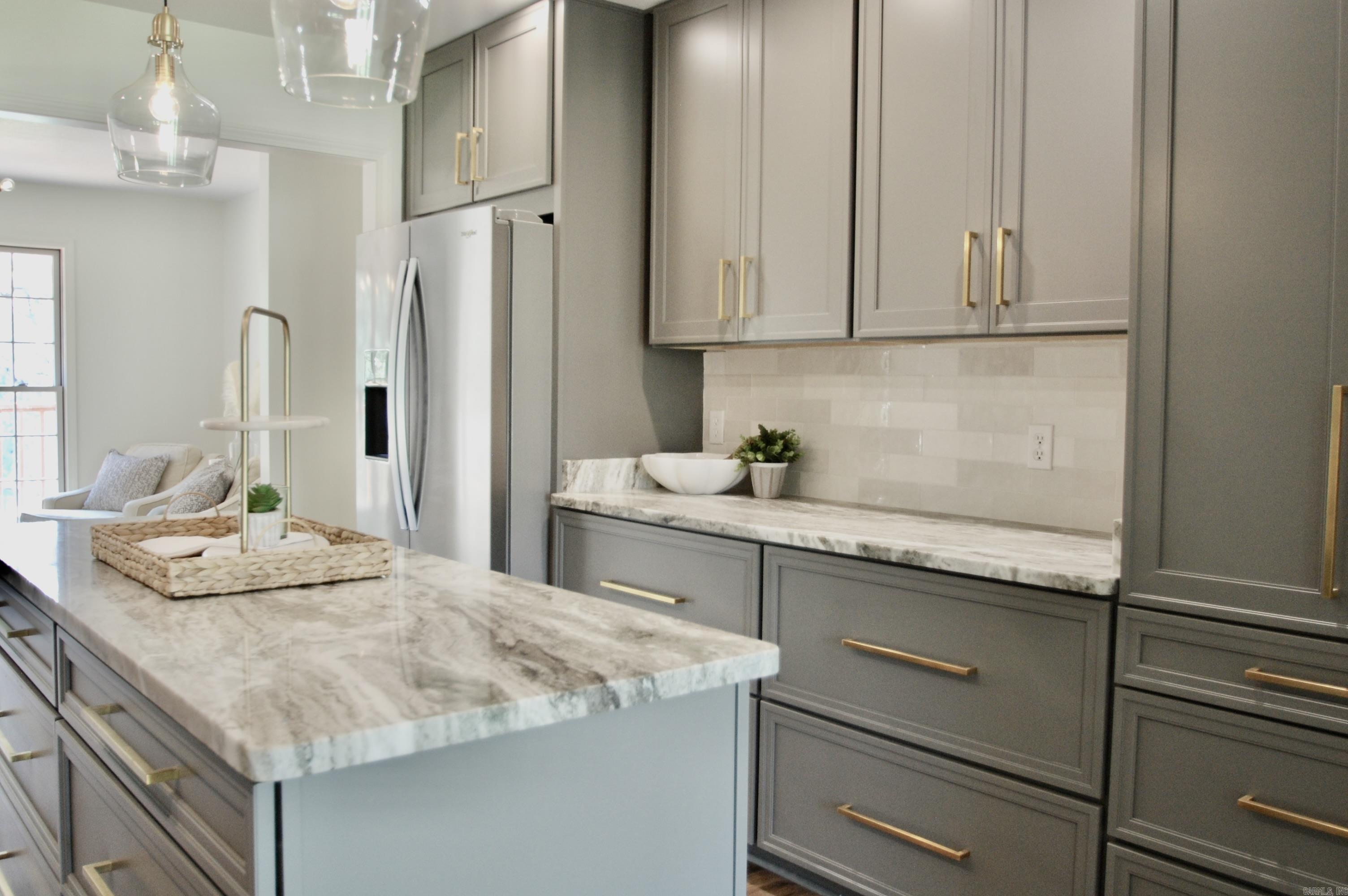 Ridgepointe - Residential