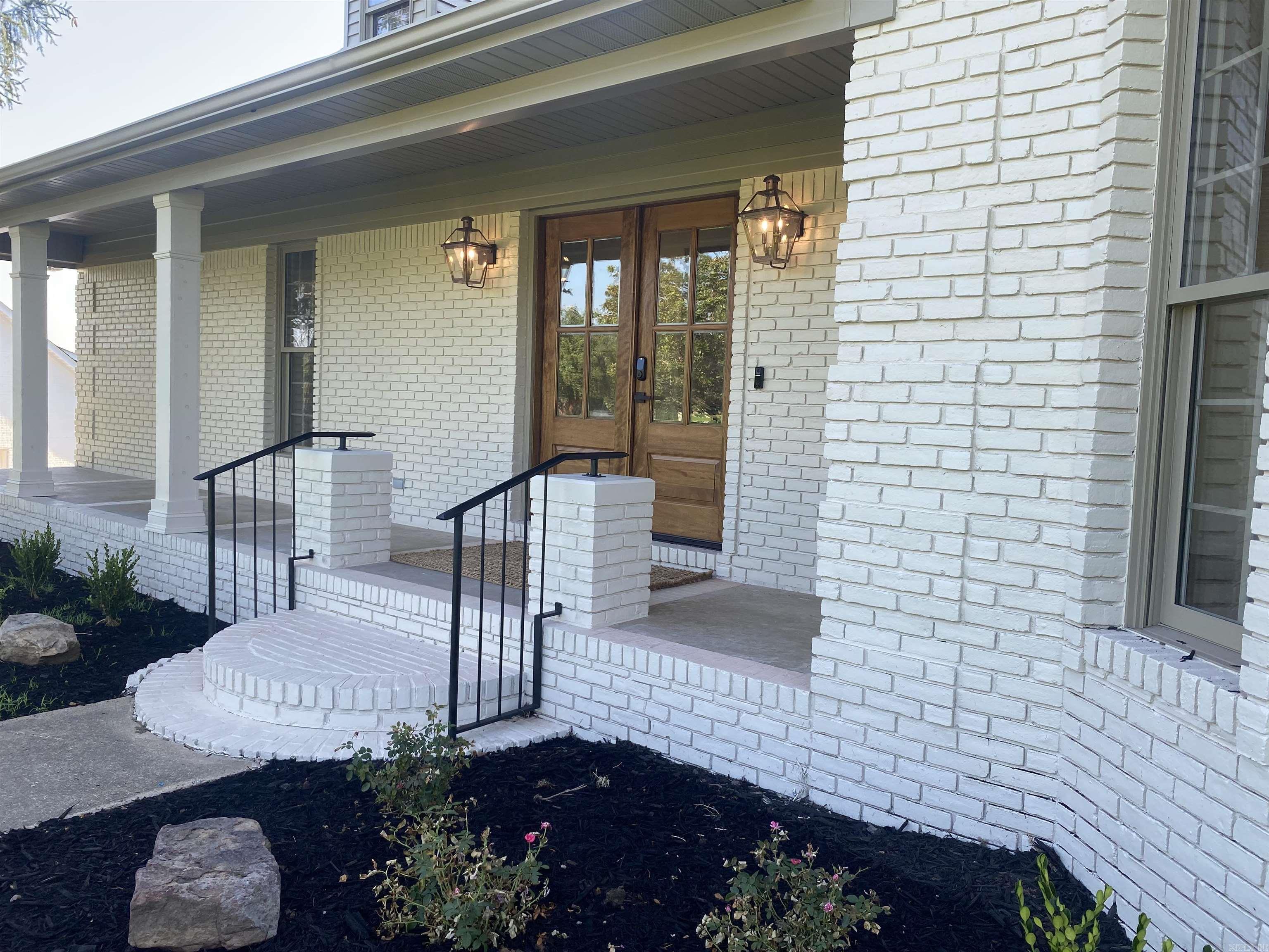 Ridgepointe - Residential