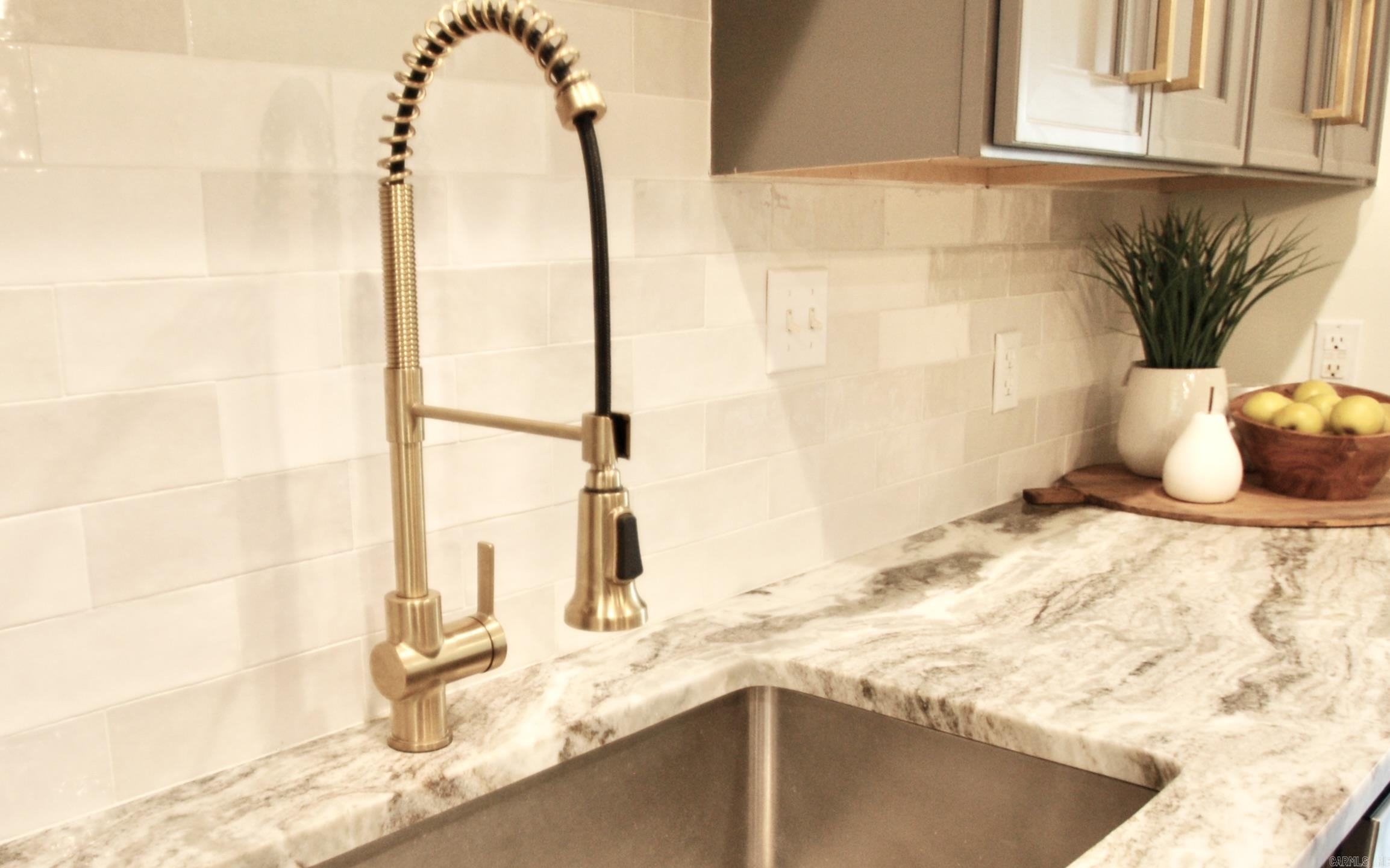 Ridgepointe - Residential