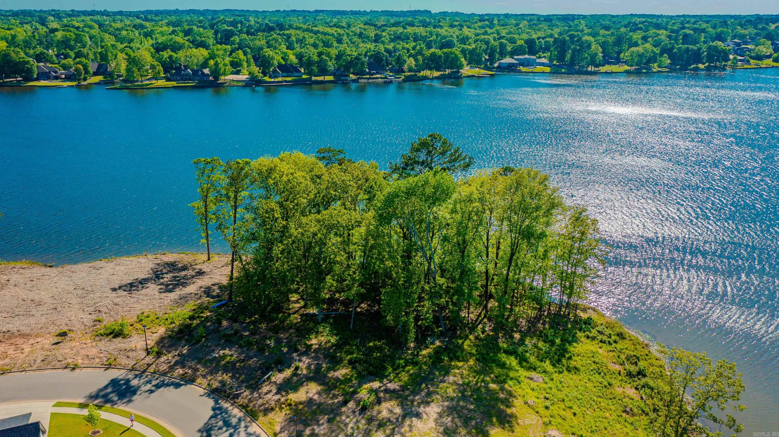 THE POINTE HURRICANE ESTATES - Land