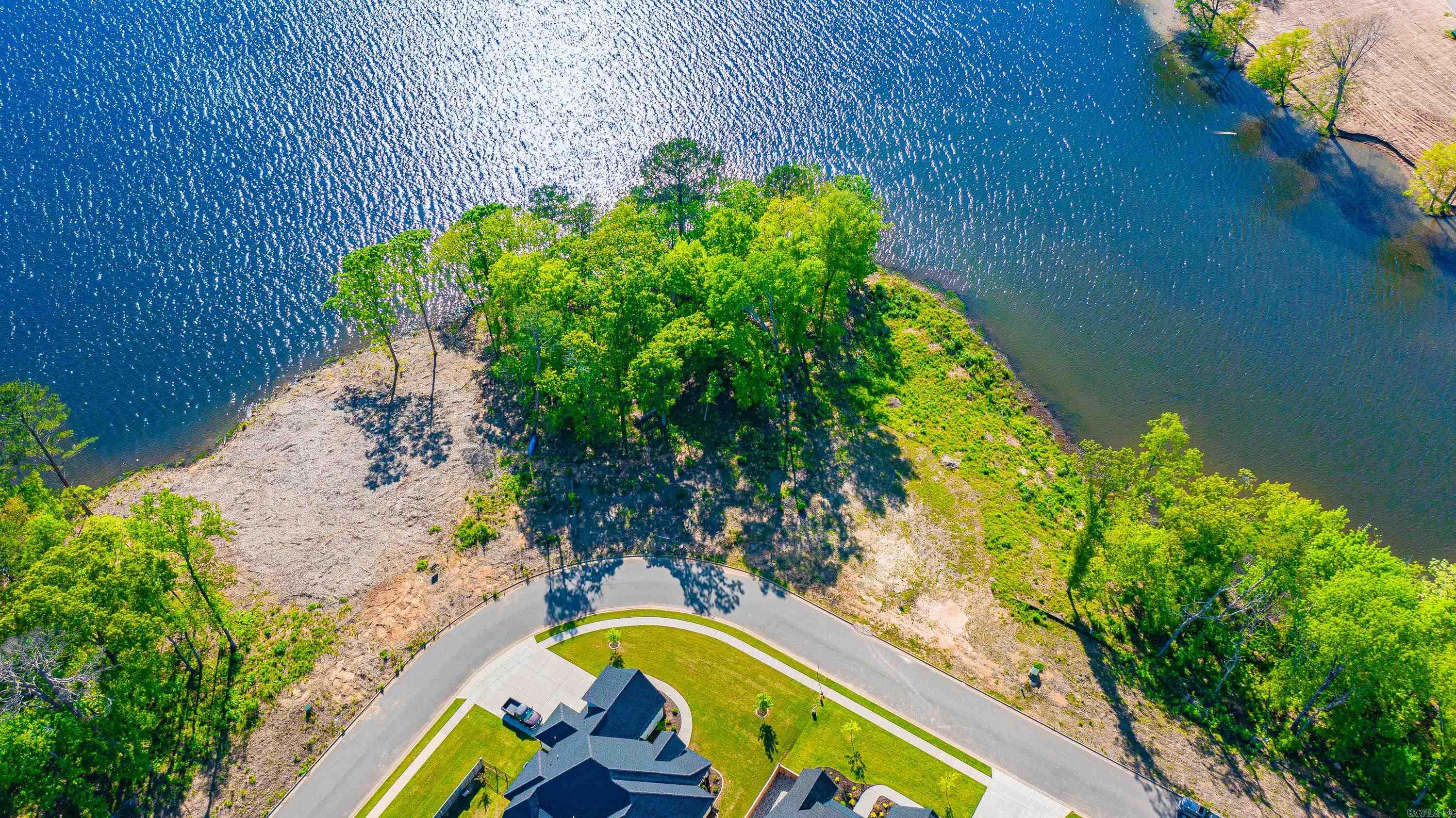 THE POINTE HURRICANE ESTATES - Land