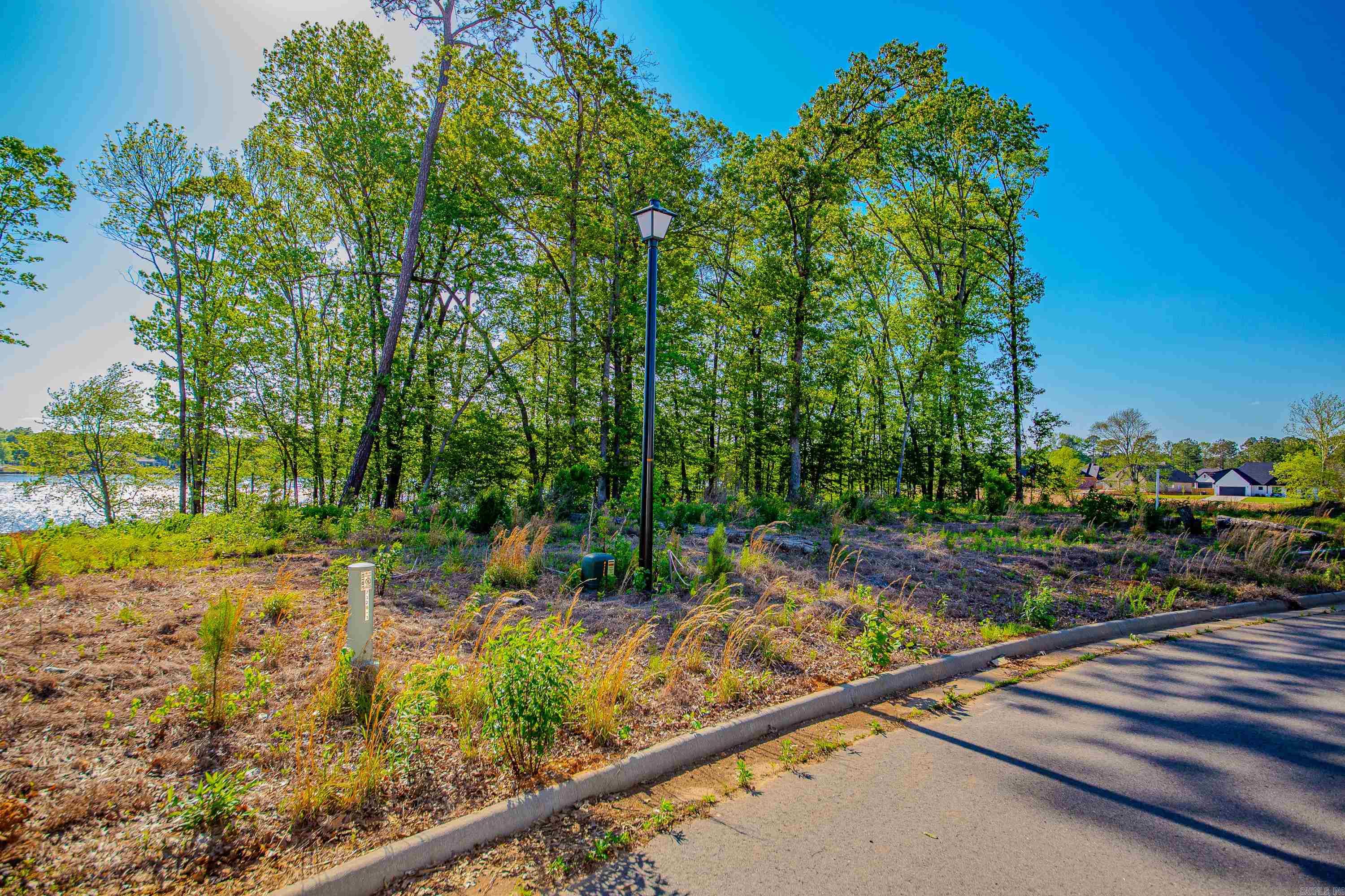 THE POINTE HURRICANE ESTATES - Land