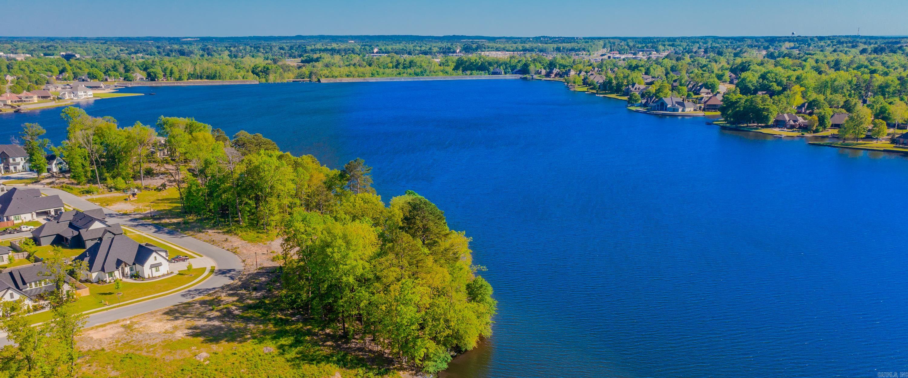 THE POINTE HURRICANE ESTATES - Land