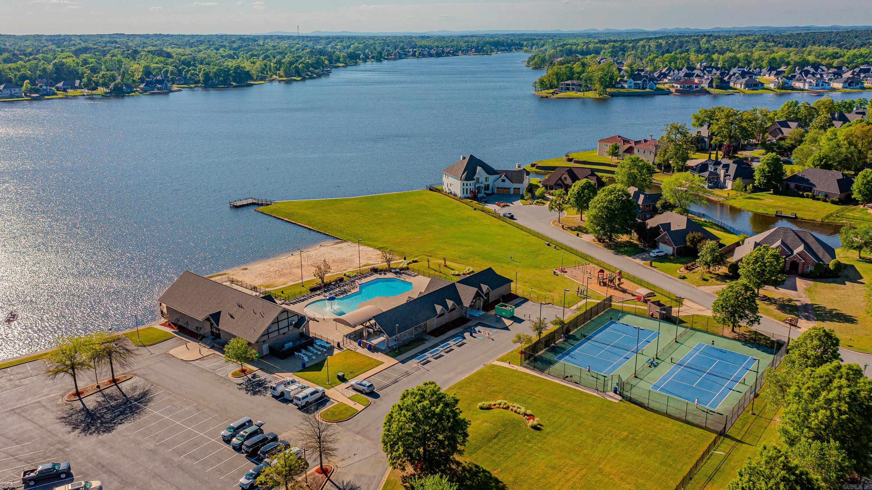 THE POINTE HURRICANE ESTATES - Land