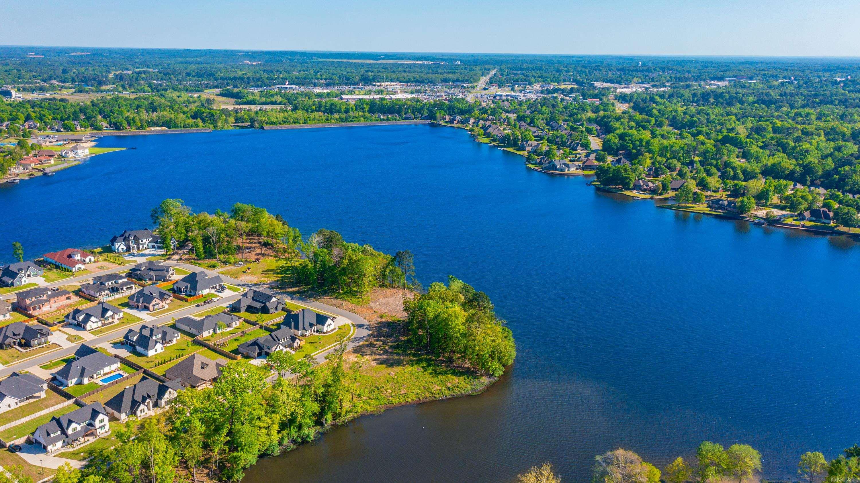 THE POINTE HURRICANE ESTATES - Land