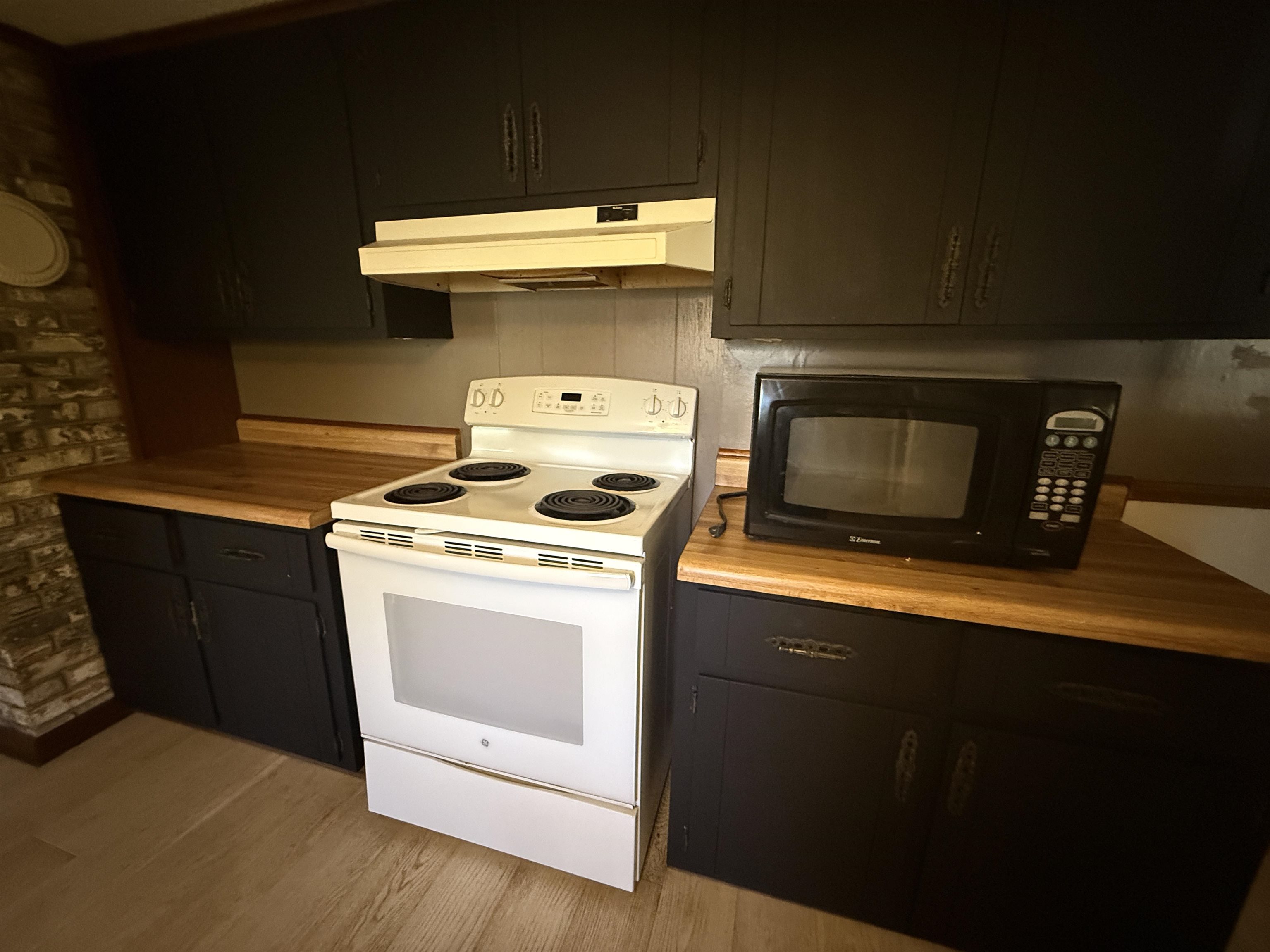 Metes & Bounds - Residential Lease