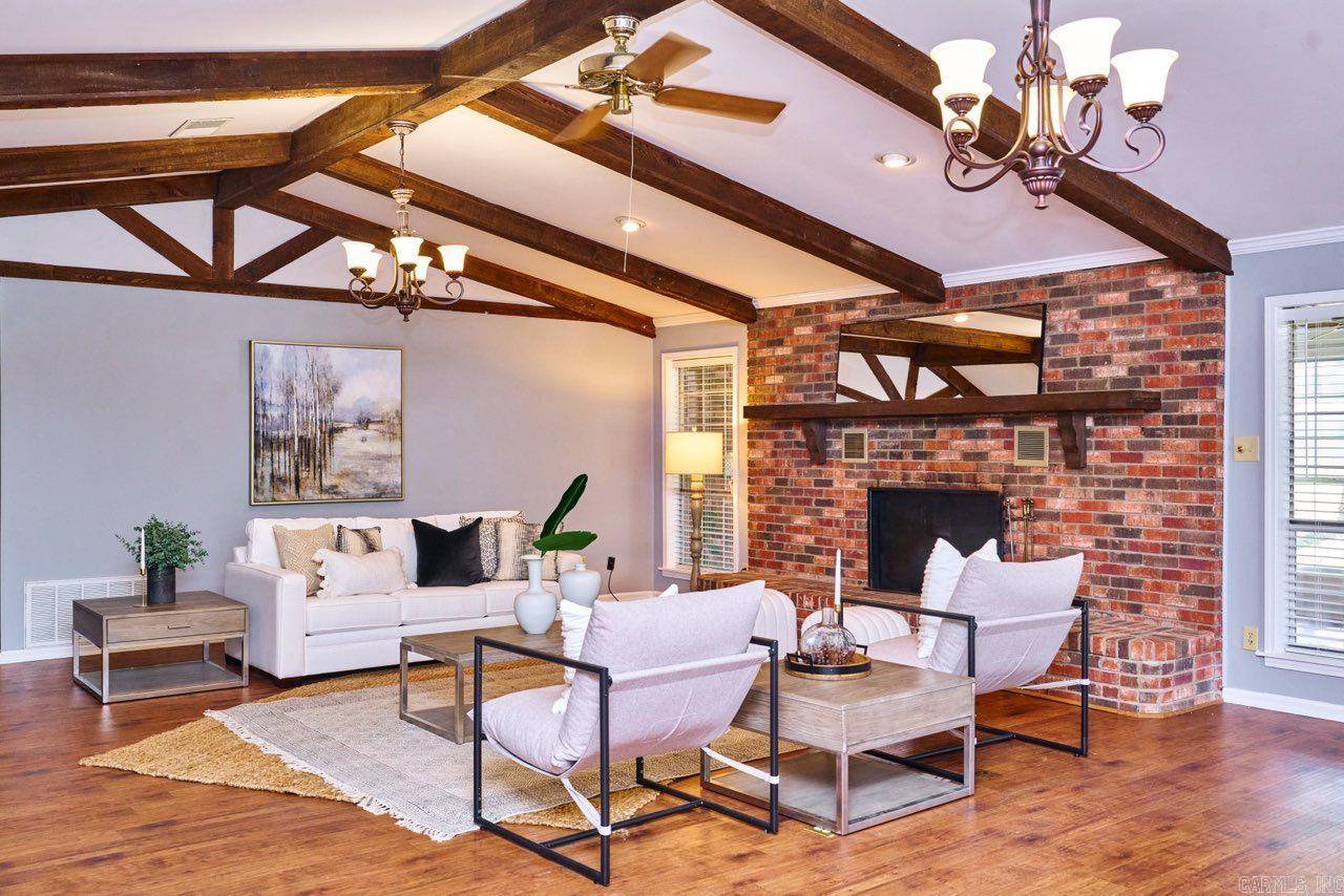 NORTH SPRING LAKE HTS - Residential