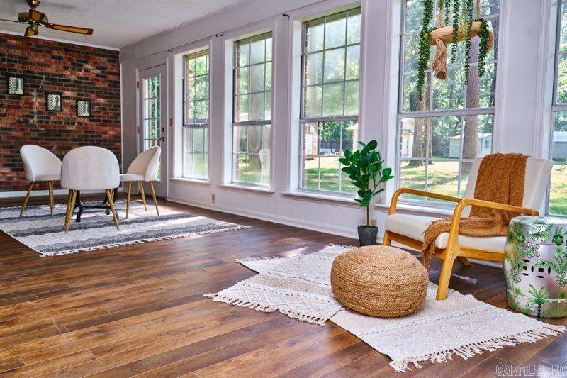 NORTH SPRING LAKE HTS - Residential