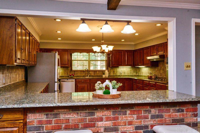 NORTH SPRING LAKE HTS - Residential